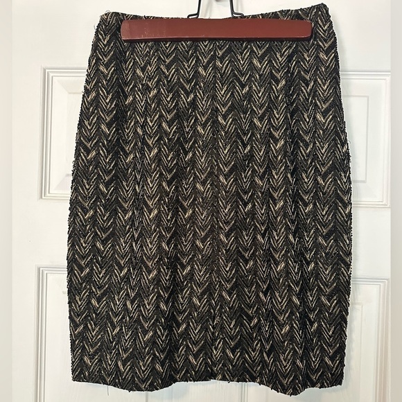 Carmen Marc Valvo Signature Beaded Tank Top and Skirt Set - Picture 9 of 16